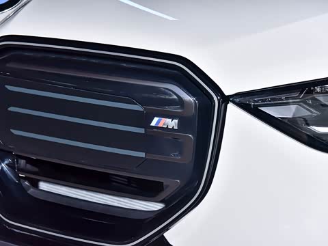 2026�� M50 xDrive