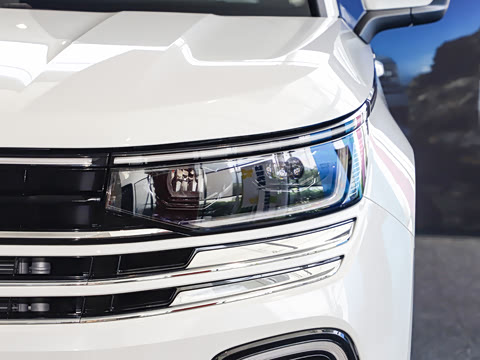 2025��  330TSI ����Ѳ�� ������