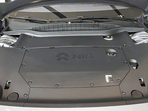 2025�� 100kWh Touring