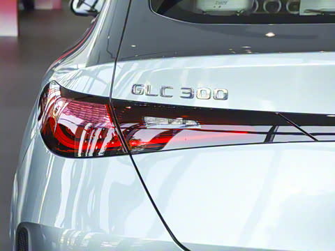 2026�� GLC 300 4MATIC ����SUV