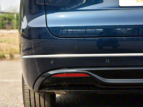 2025�� �Ŀ� ����Max