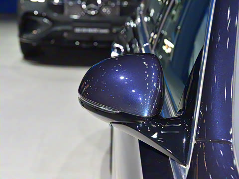 2026�� E 300 L �����