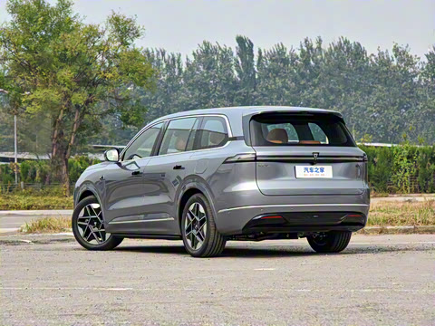 2025�� ����Ultra+