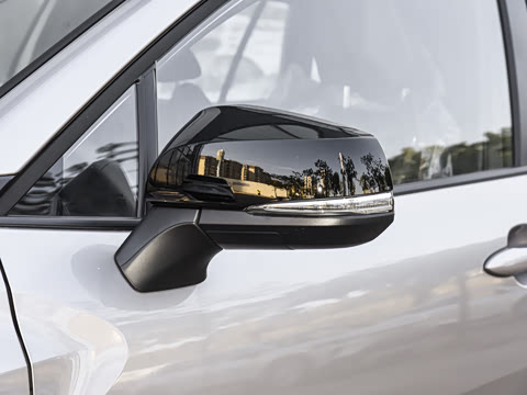 2026�� 2.0L ��Ӣ��