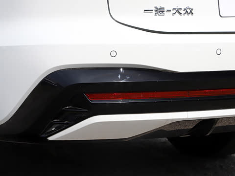 2026�� S 300TSI ������