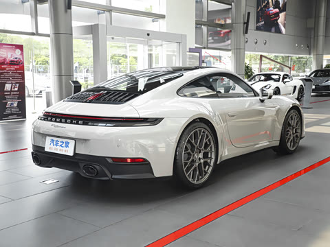 2026�� Carrera 3.0T