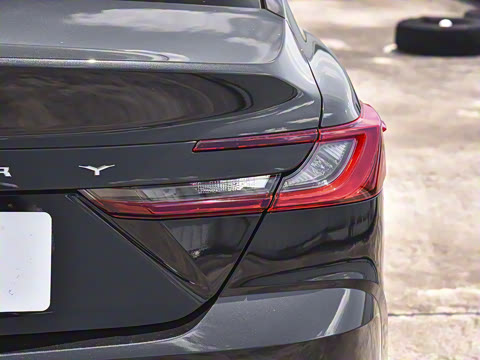 2026�� 2.0E ��Ӣ��