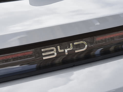 2026�� EV 605KM ��Խ��