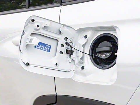 2026�� 2.0L ���ܵ��˫�� ���Ȱ�