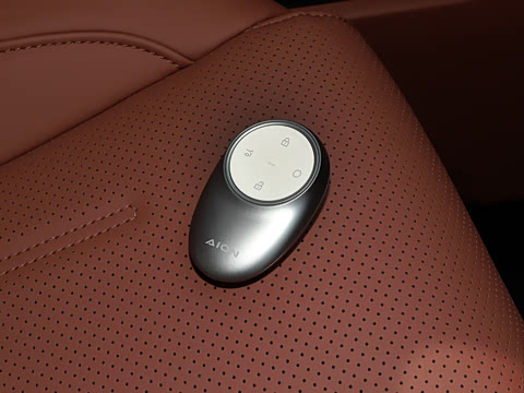 2026�� 610 �����״�Ultra