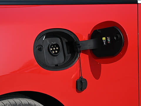 2026�� 466km COOPER E ������