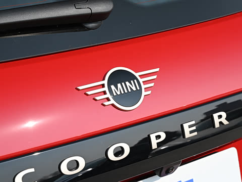 2026�� 466km COOPER E ������