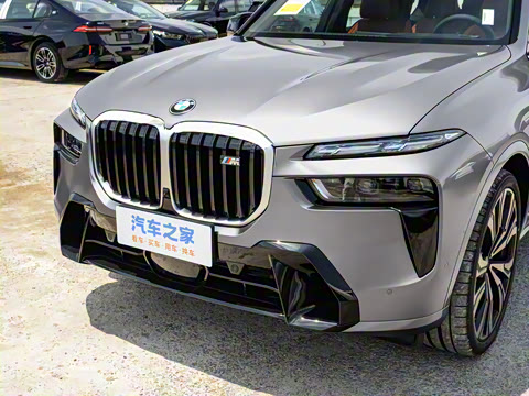 2024 xDrive M60i