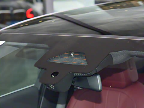 2026�� 530Li ������ M�˶���װ