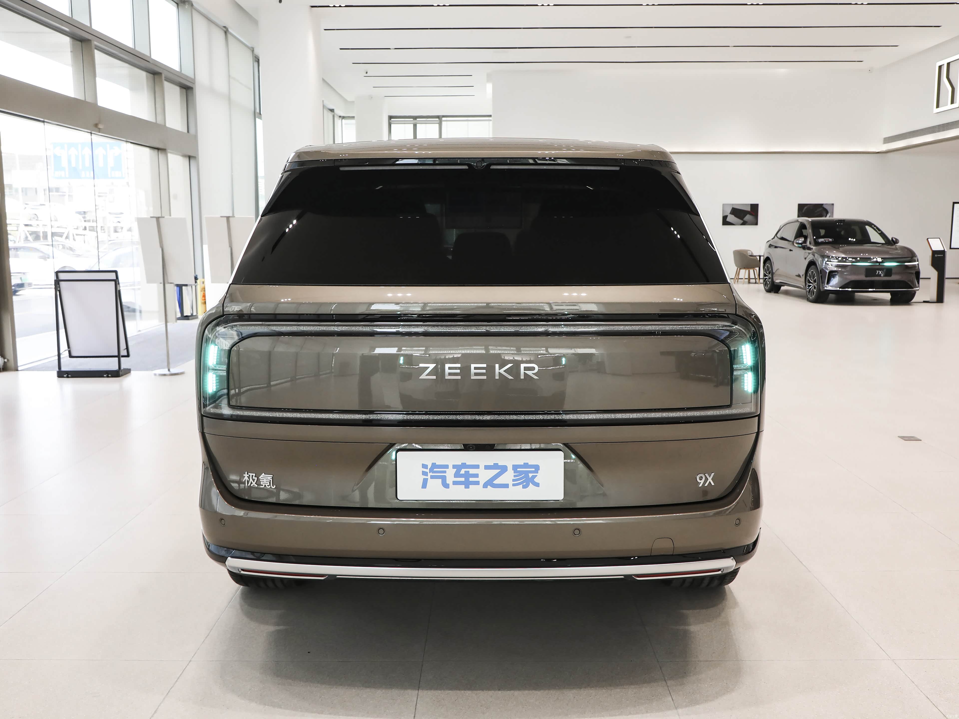 Zeekr 9X, миниатюра 6