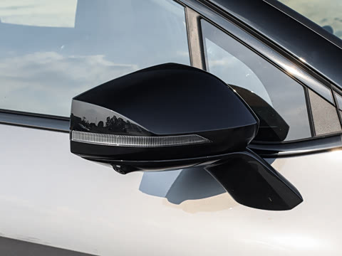 2026�� 2.0T X-line