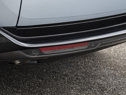 2026�� 4.4 V8 SV����� ����