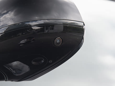 2026�� 4.4 V8 SV����� ����