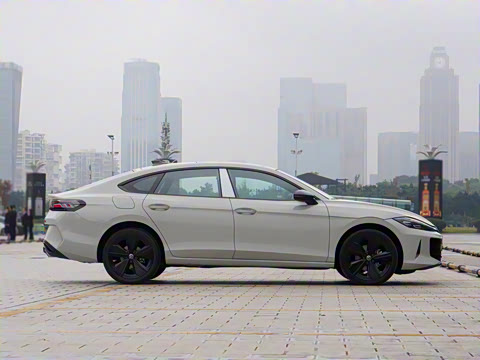 2026�� ���L GTS 380TSI ����