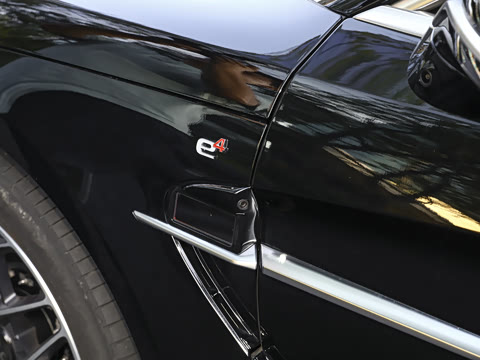 2025�� PHEV �����콢��