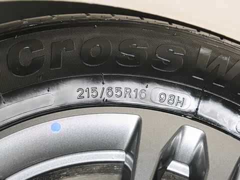 2025�� 1.5L �ֶ���Խ��