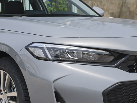 2026�� 240TURBO CVT ��ȤPlus��