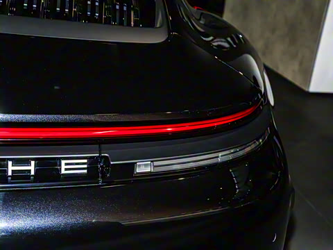 2026�� Carrera 3.0T