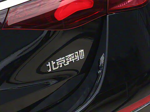 2026�� E 300 L �����