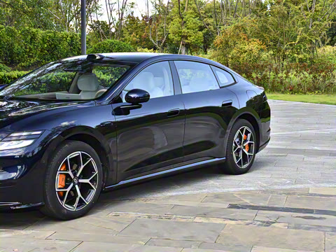 2026�� 240����Ultra