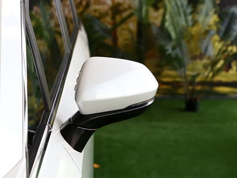 2025�� 2.0T �Զ������� 7��