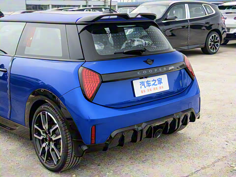 2025 JOHN COOPER WORKS