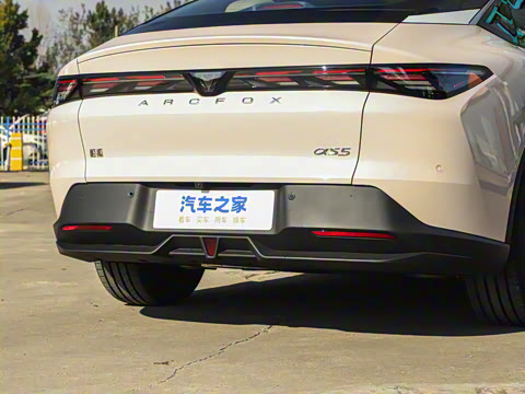 2025�� �Ŀ� 560MAX 185kW