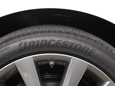 2025�� 2.0L �Զ����Ű�