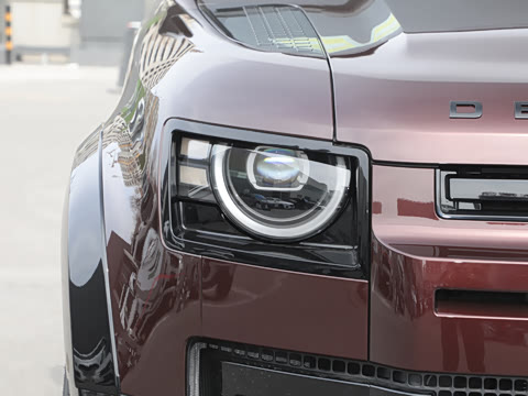 2026�� 110 3.0T P400 �����ر��