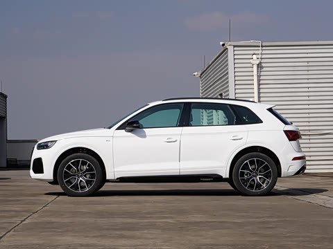 2026�� 45�����ذ� 40 TFSI ����������