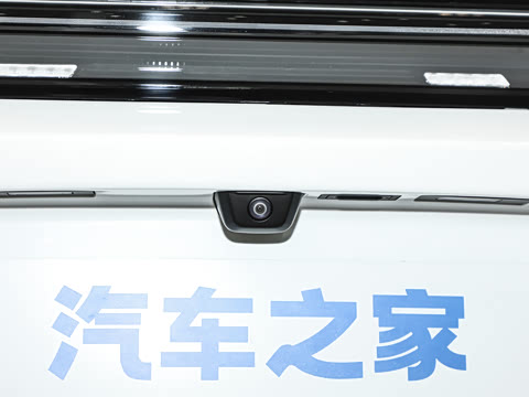 2025�� 100kWh Touring