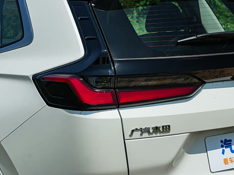 2026�� 240TURBO ������Ӣ�� 5��