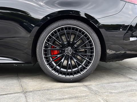 2026�� �Ŀ� AMG CLE 53 4MATIC+ ���ܳ�