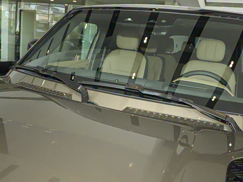 2025�� 130 3.0T P400 ����������