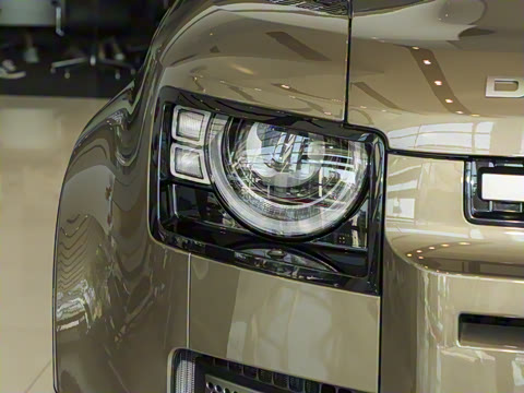 2025�� 130 3.0T P400 ����������