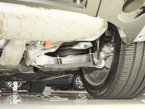 2025�� 3.0 L6 400PS �����ӳ���