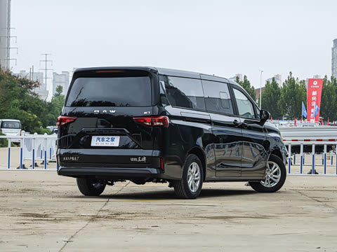 2026�� 2.0L �ֶ���������� 7��