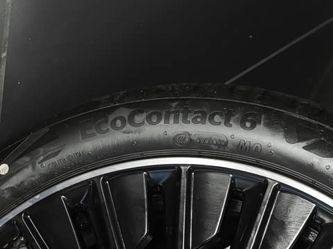 2026�� �Ŀ� CLE 300 4MATIC ������ܳ�