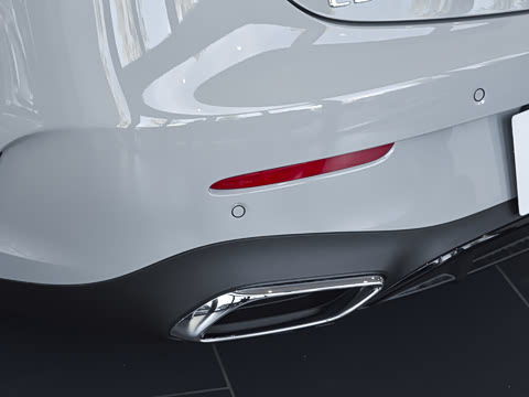 2026�� �Ŀ� CLE 300 4MATIC ������ܳ�