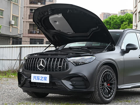 2026�� �Ŀ� AMG GLC 43 4MATIC