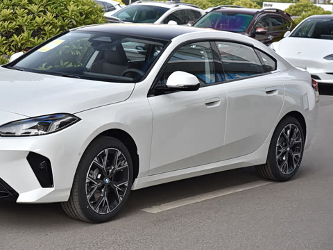 2026�� 225L M�˶���װ