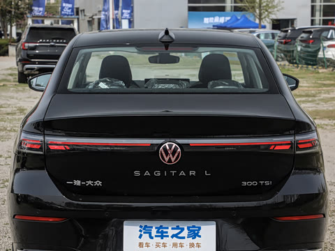 2026�� L 300TSI DSG ������