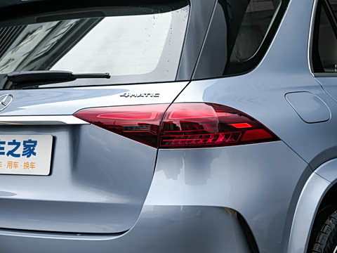 2025�� �Ŀ� GLE 450 4MATIC ������
