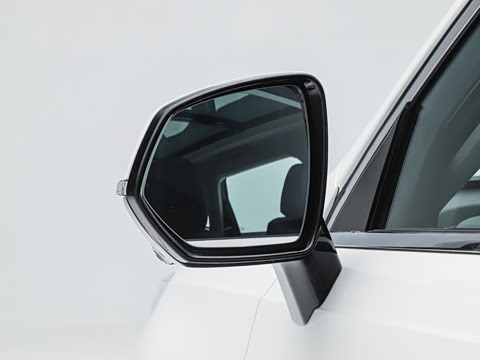 2026�� 1.5T ���������