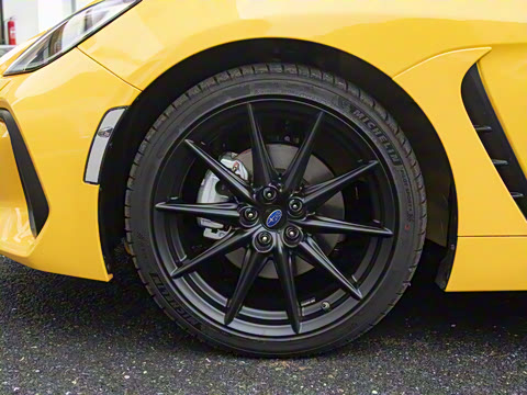 2026�� 2.4L �Զ���â������